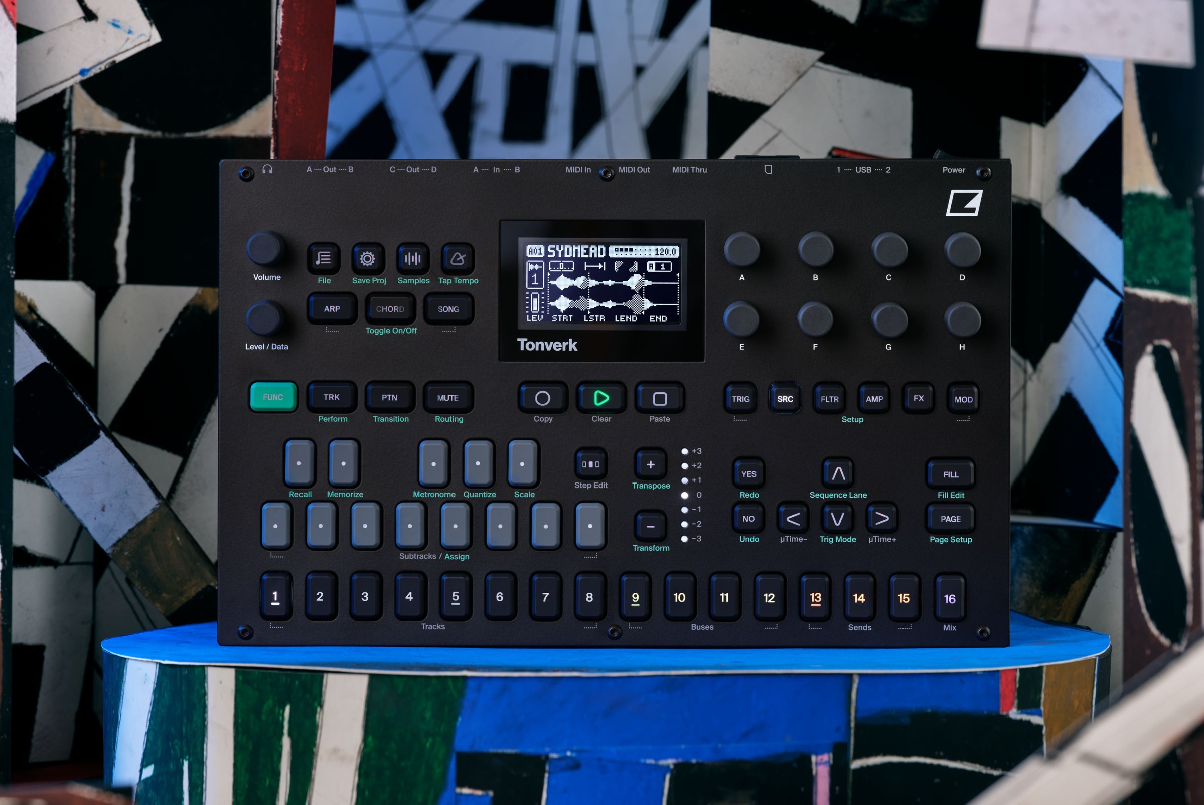 Elektron Tonverk: Sampler Eksperimental Dengan Fitur Multisampling Otomatis Revolusioner