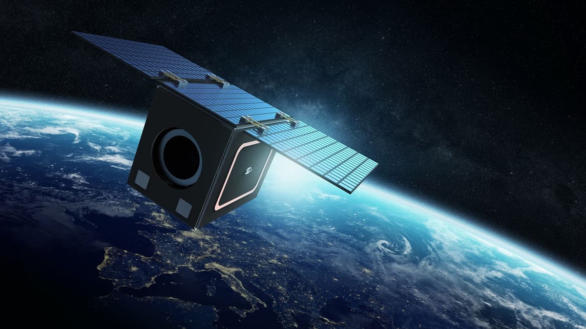 Boeing Percepat Produksi Satelit dengan Teknologi 3D Cetak Panel Surya