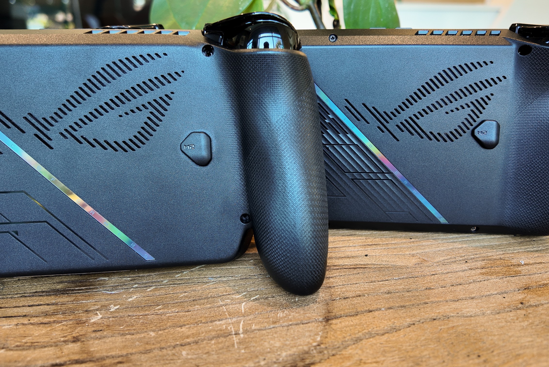 Xbox Ally X Bawa Desain Pegangan Prongs, Bikin Main Game Lebih Nyaman