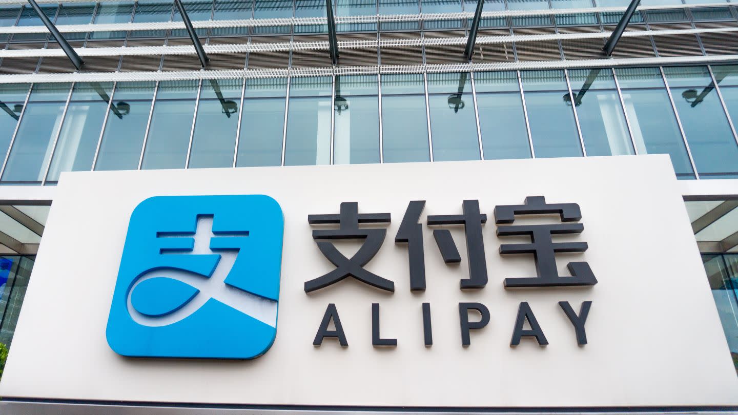 Kemitraan Dompet Digital Tingkatkan Keamanan Transaksi dengan AI Canggih