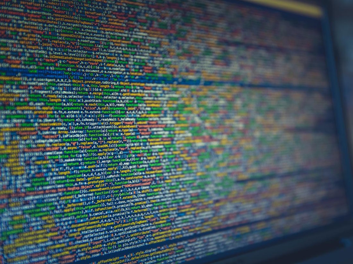 Penangkapan Komplotan Maling Siber Muda yang Bobol M-Banking Lewat Forum Gelap