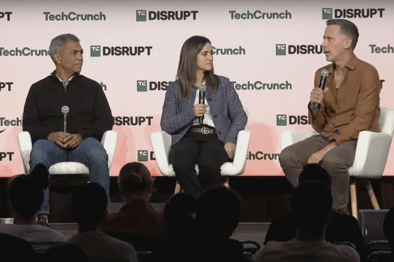 Bagaimana AI Mengubah Cara Startup Membangun Strategi Pasar di TechCrunch 2025