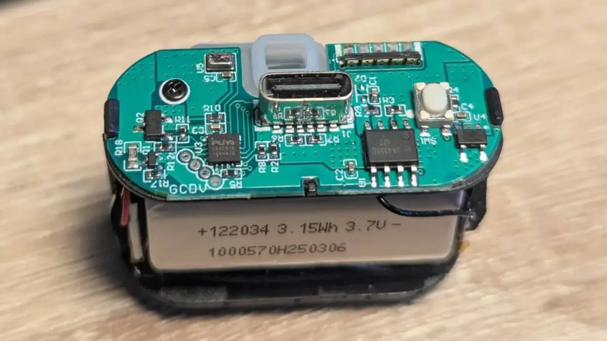 Mengubah Vape Sekali Pakai Jadi Server Web Mini untuk Mendaur Ulang Elektronik