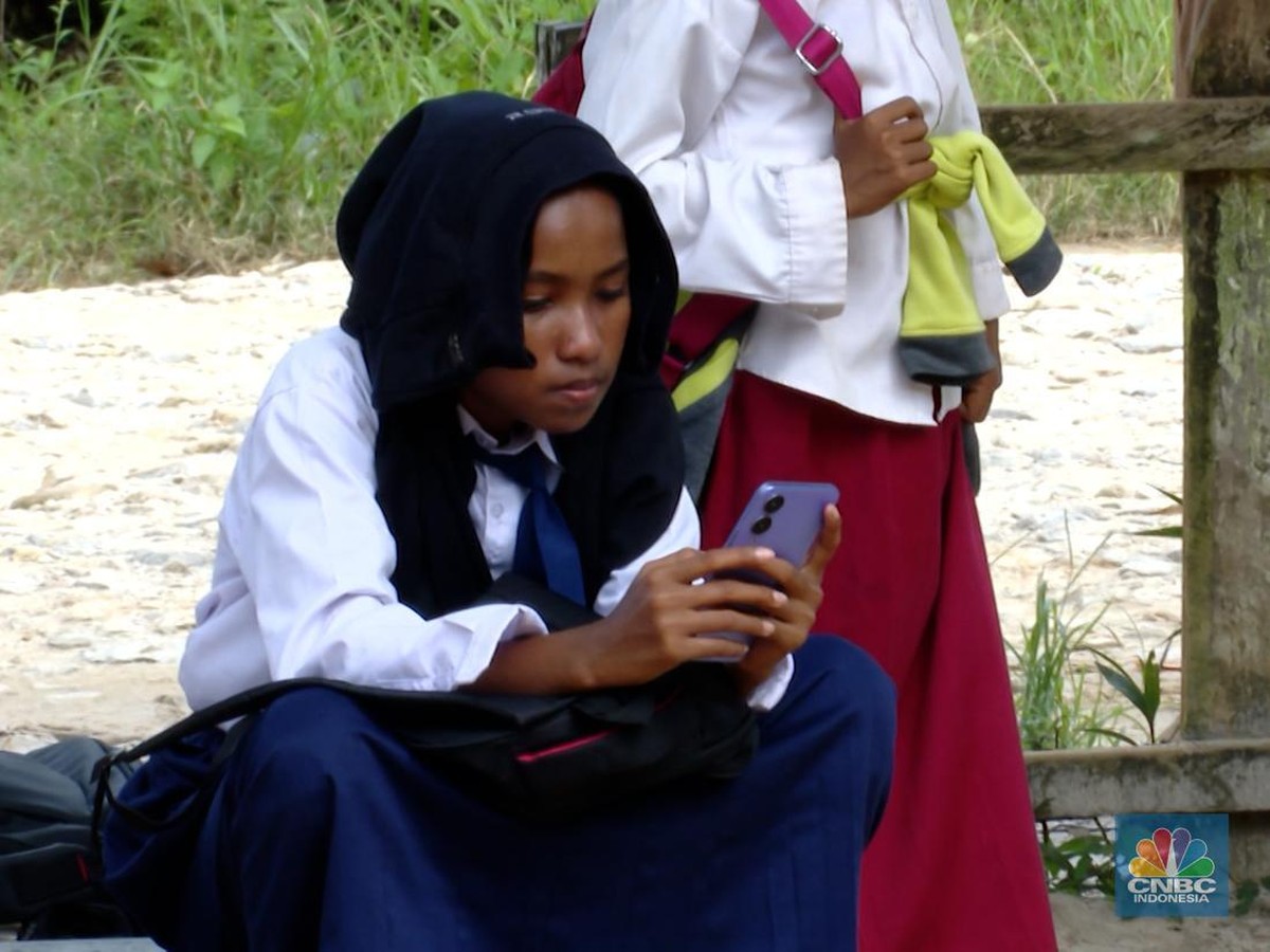 Lelang Frekuensi 1,4 GHz Targetkan Internet Cepat Murah Diumumkan Oktober 2025