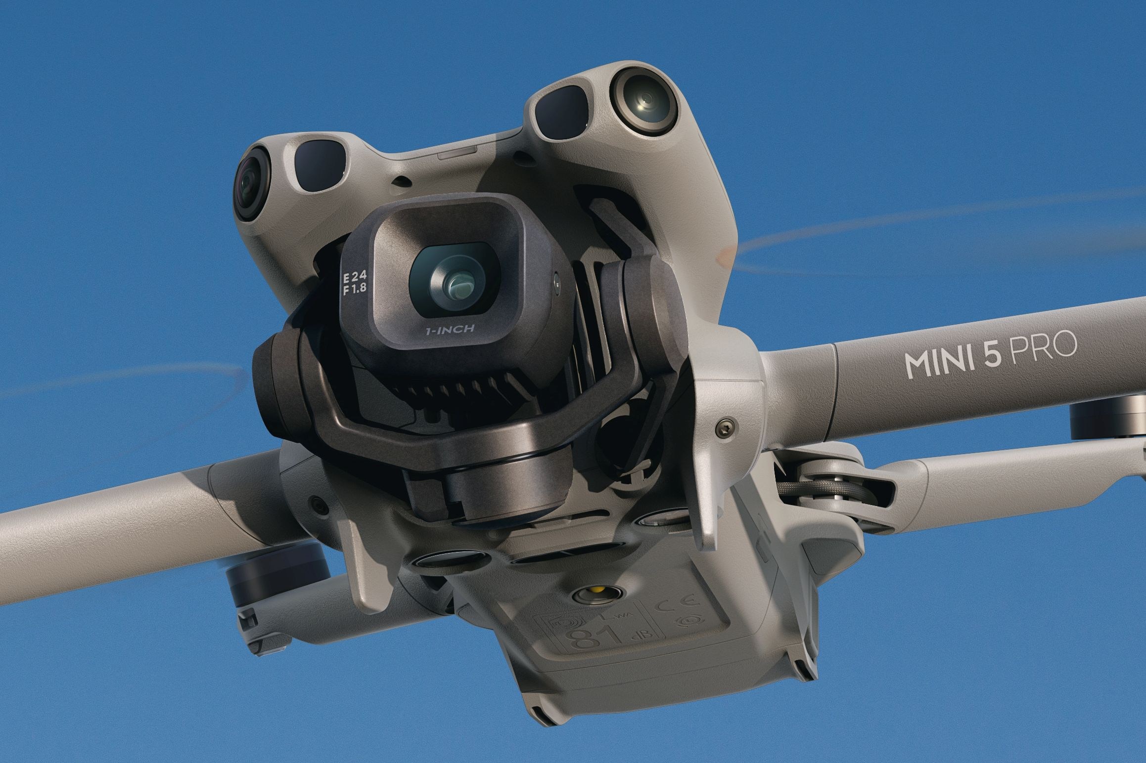 DJI Mini 5 Pro: Drone Kecil dengan Sensor Besar dan Baterai Tahan Lama