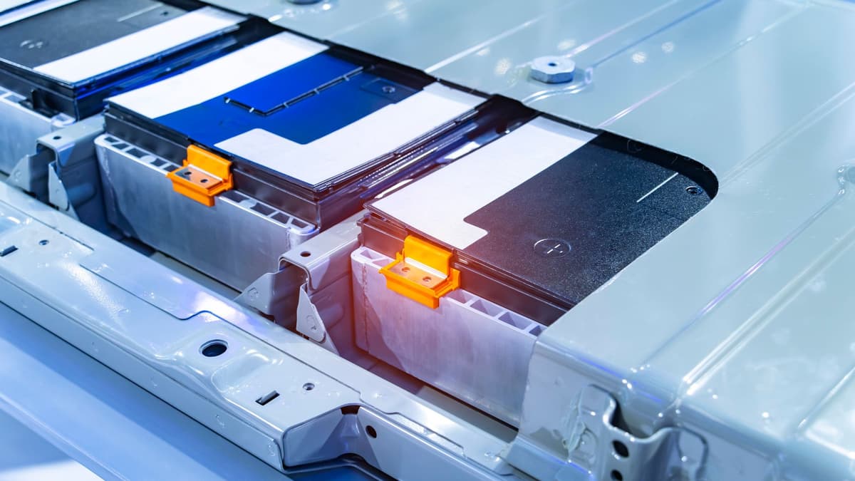 Doping Scandium Tingkatkan Umur dan Stabilitas Baterai Natrium Ion