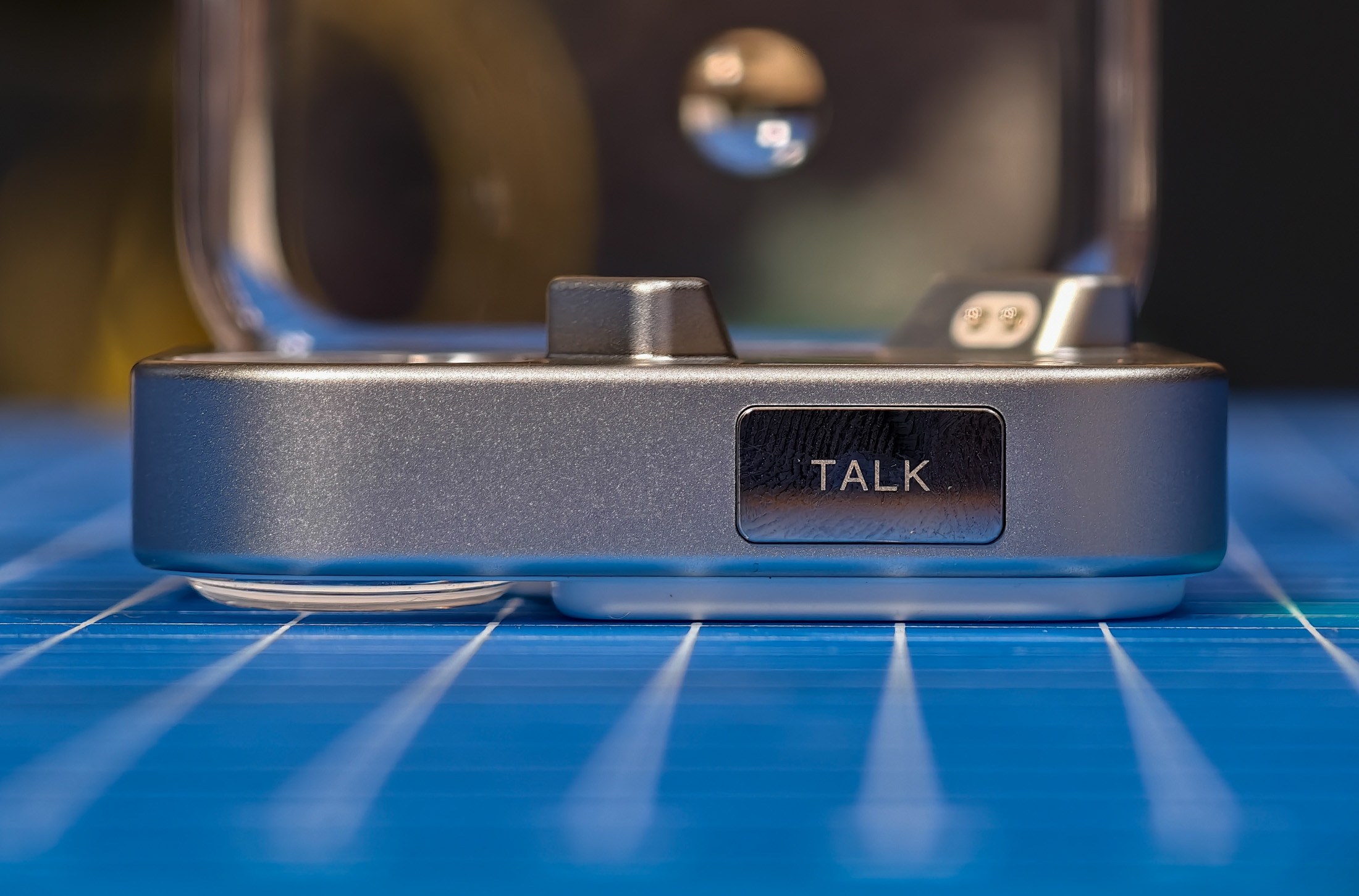 Earbuds Nothing Ear 3 dengan Super Mic di Casing: Solusi Mikrofon Lebih Baik tapi Ada Kekurangan