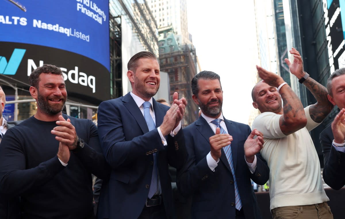 Skandal Token Crypto Trump: Terima Duit dari Musuh Amerika, Kenapa Bisa?