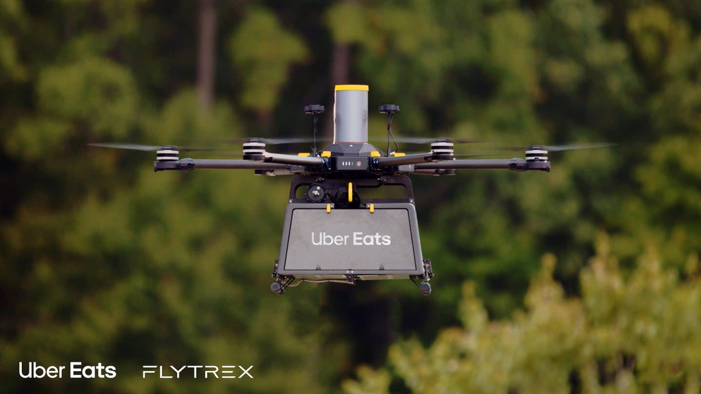 Uber dan Flytrex Hadirkan Pengiriman Makanan dengan Drone di Amerika