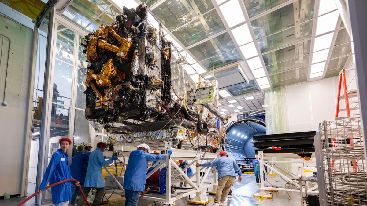 Robot Servis Satelit NRL Siap Diuji di Luar Angkasa Tahun 2026