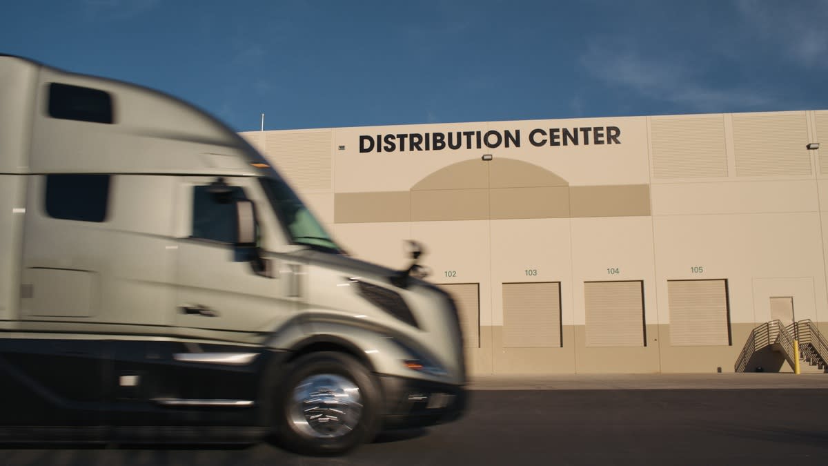 Volvo Trucks Luncurkan Load Finder Gratis untuk Kurangi Perjalanan Kosong Truk