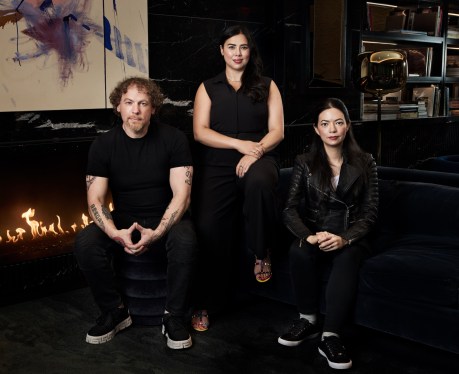 Ancaman Peretas Remaja Inggris: Unit 221B Hadir untuk Menghentikan Serangan Siber