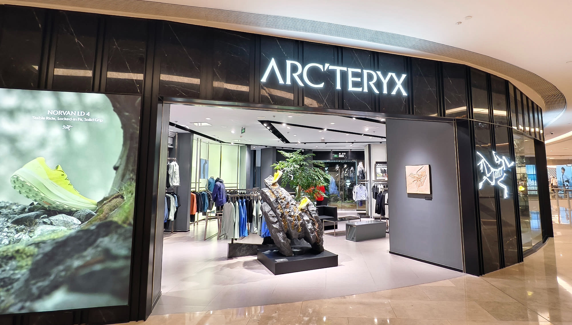 Arc’teryx Jadi Mesin Pertumbuhan Amer Sports dengan Penetrasi Global Baru - image 1