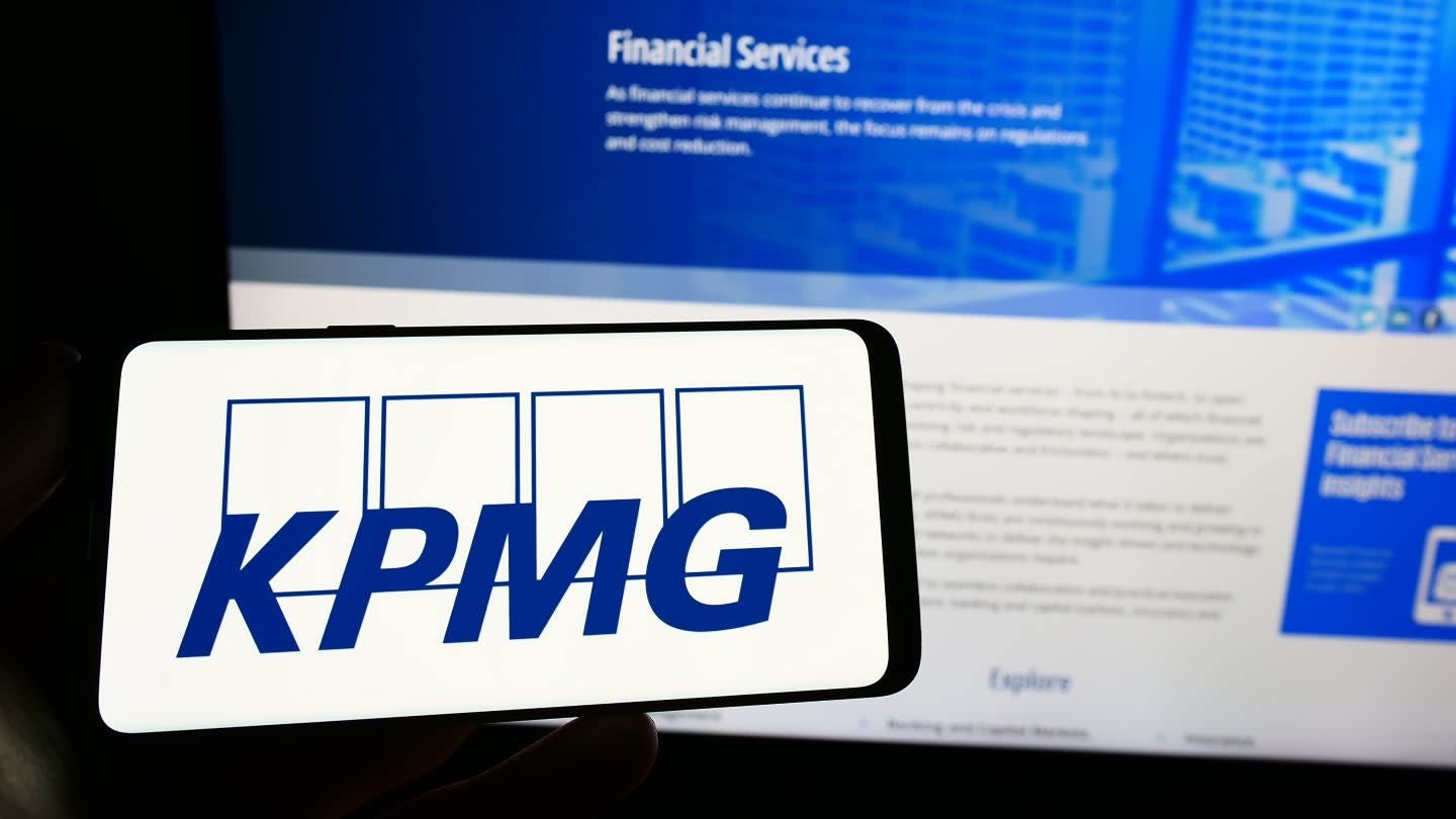 KPMG Integrasi Teknologi CrowdStrike untuk Tingkatkan Keamanan Siber Modern - image 1
