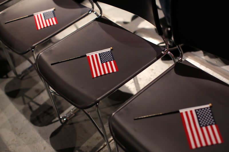 Dampak Besar Kenaikan Biaya Visa H-1B: Startup Terpuruk, Pekerjaan Melayang ke Luar Negeri - image 1