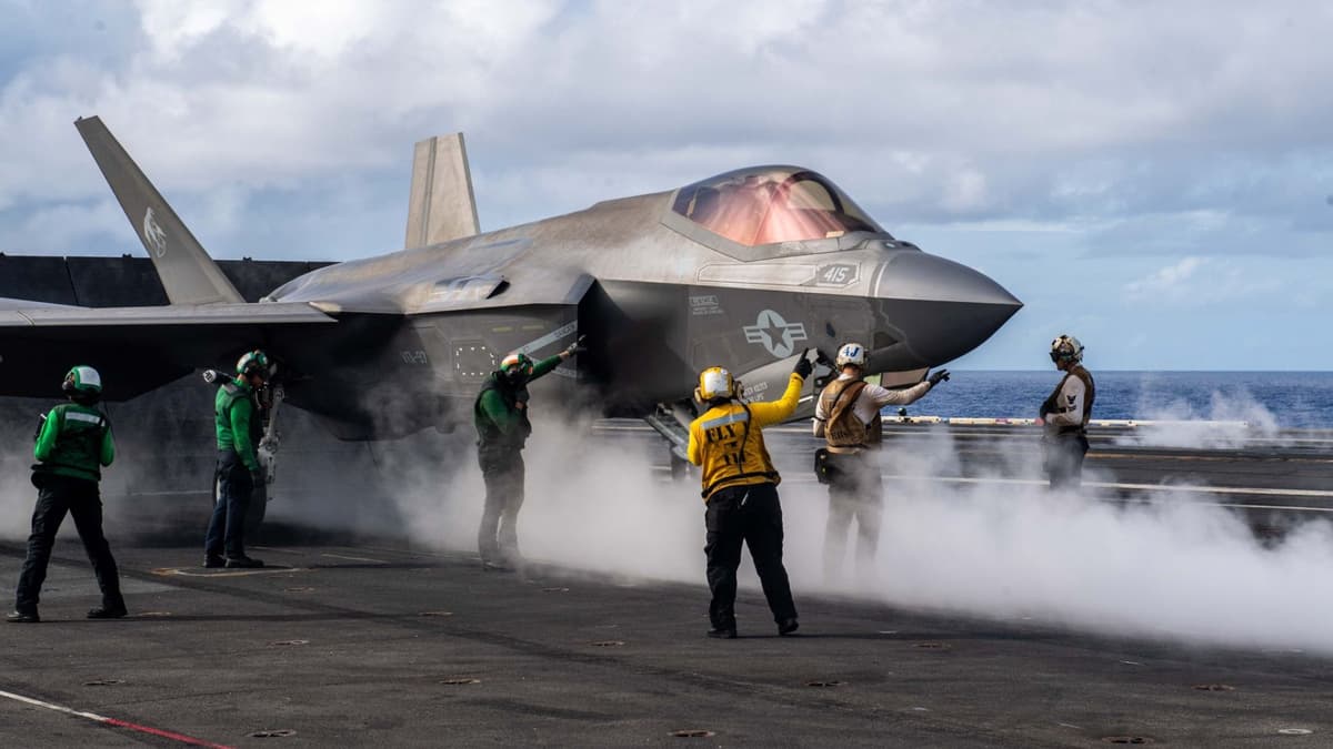 Kapal Induk Fujian, Keajaiban Teknologi Elektromagnetik China di Laut - image 1