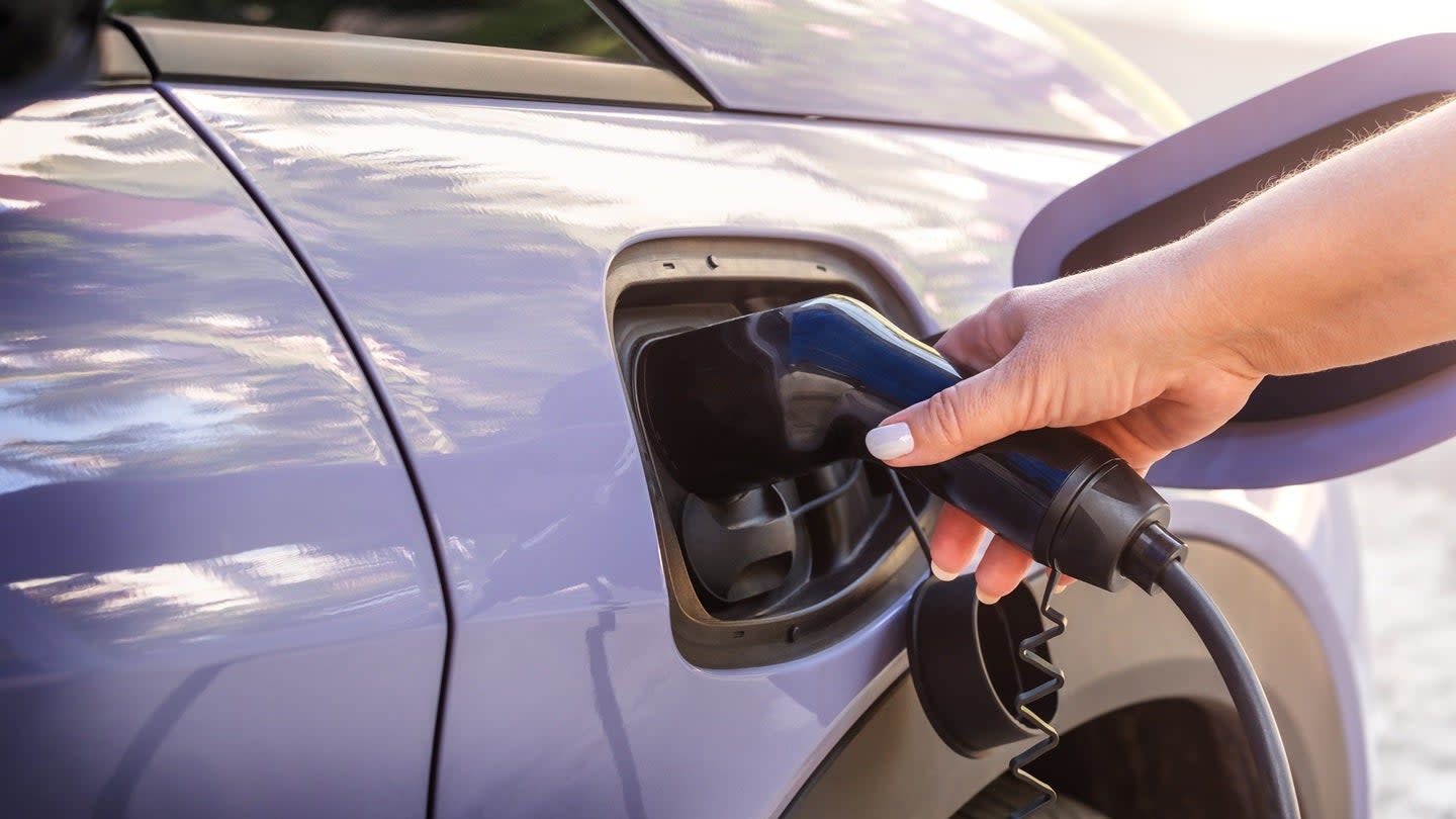 Blink Charging dan Hubject Bersatu Perkuat Jaringan Pengisian EV di Amerika Utara - image 1