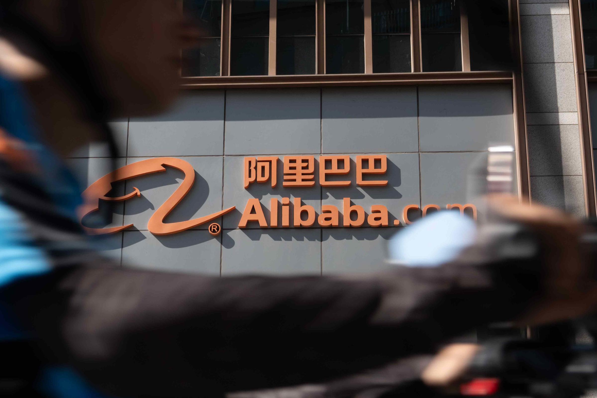 Alibaba Tingkatkan Investasi AI Melebihi 53 Miliar Dolar untuk Dominasi Global