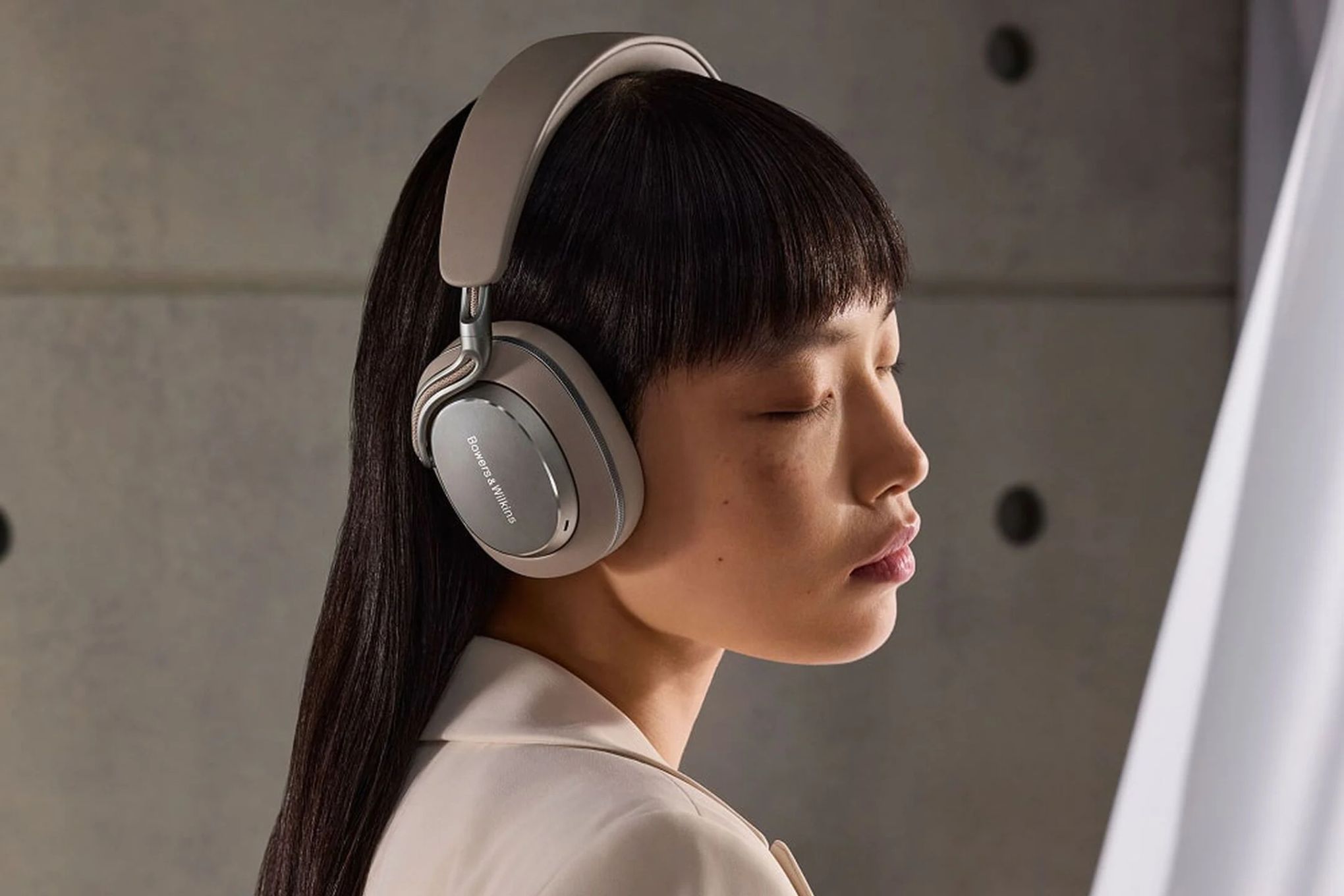 Bowers & Wilkins Luncurkan Px8 S2, Headphone Premium dengan Suara dan ANC Terbaik