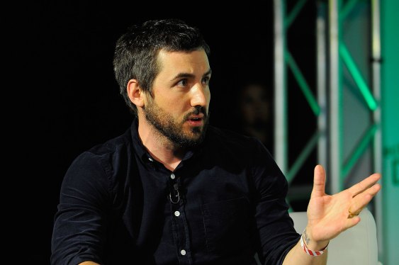 Kevin Rose Kembali ke Disrupt 2025, Bagikan Rahasia Sukses Relaunch Digg dan Investasi Startup