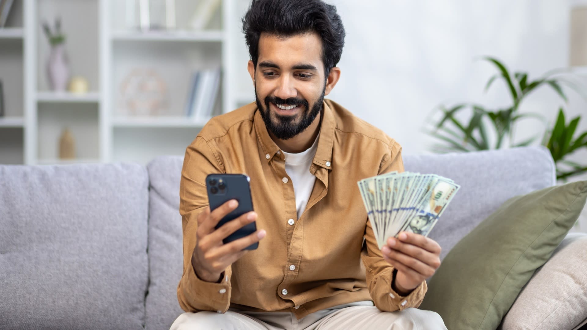 4 Aplikasi Terbaik 2025 untuk Mengatur Keuangan dan Capai Tujuan Finansial