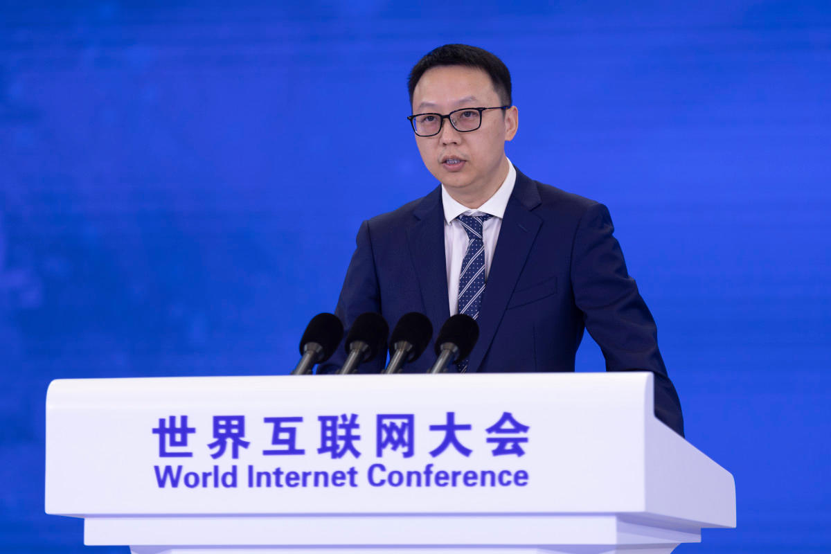 Investasi Triliunan Dolar Dalam AI Mempercepat Dominasi Teknologi Global