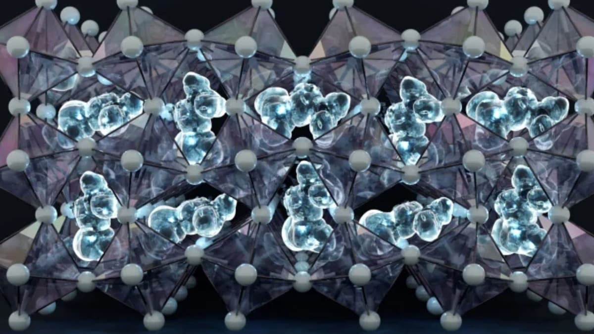 Penemuan Fase Baru Halida Perovskit Buka Jalan Energi Surya Lebih Efisien