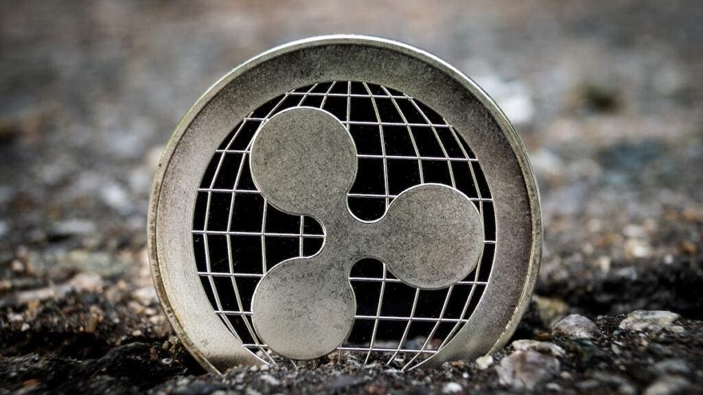 XRP Turun di Bawah Rp 49.34 ribu ($3) , Tapi Rally Besar Masih Dijanjikan Tahun Ini