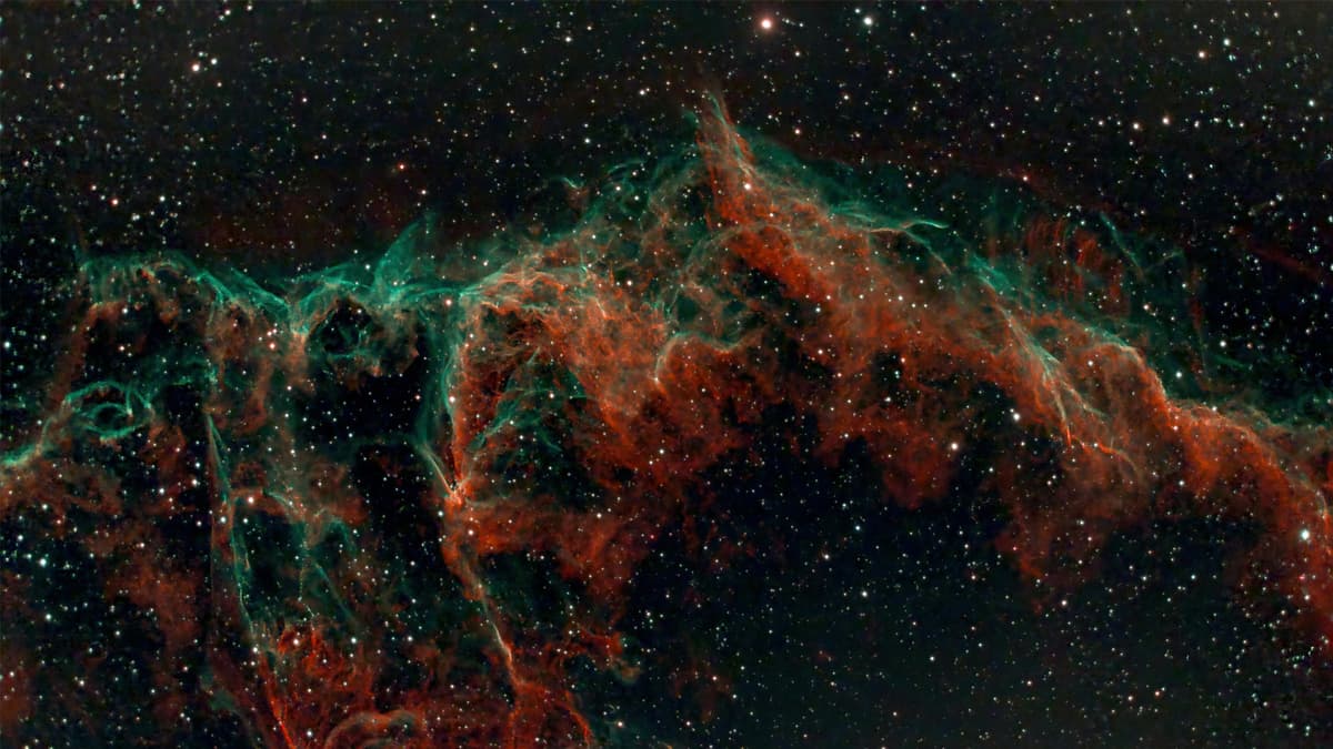 Penemuan Nova Super-Remnant Terbesar di Galaksi Awan Magellan Besar