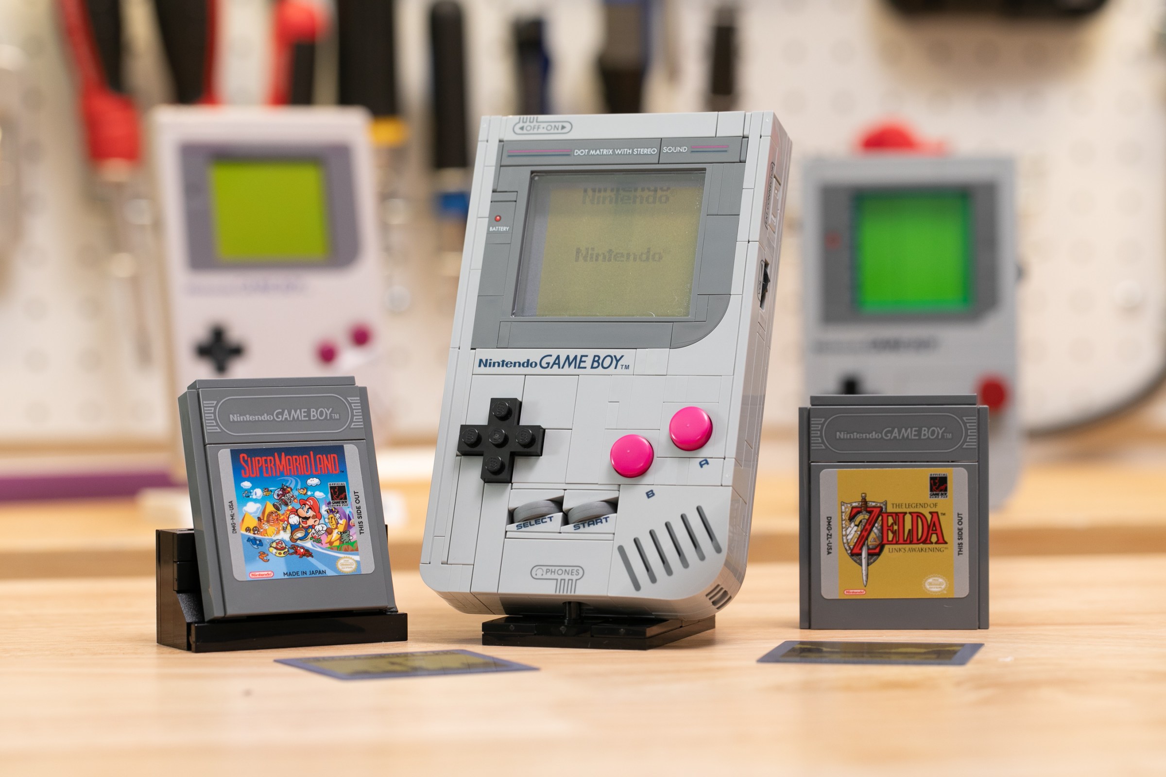 Lego Nintendo Game Boy: Sebuah Masterpiece yang Penuh Detail Tapi Masih Bisa Lebih Baik