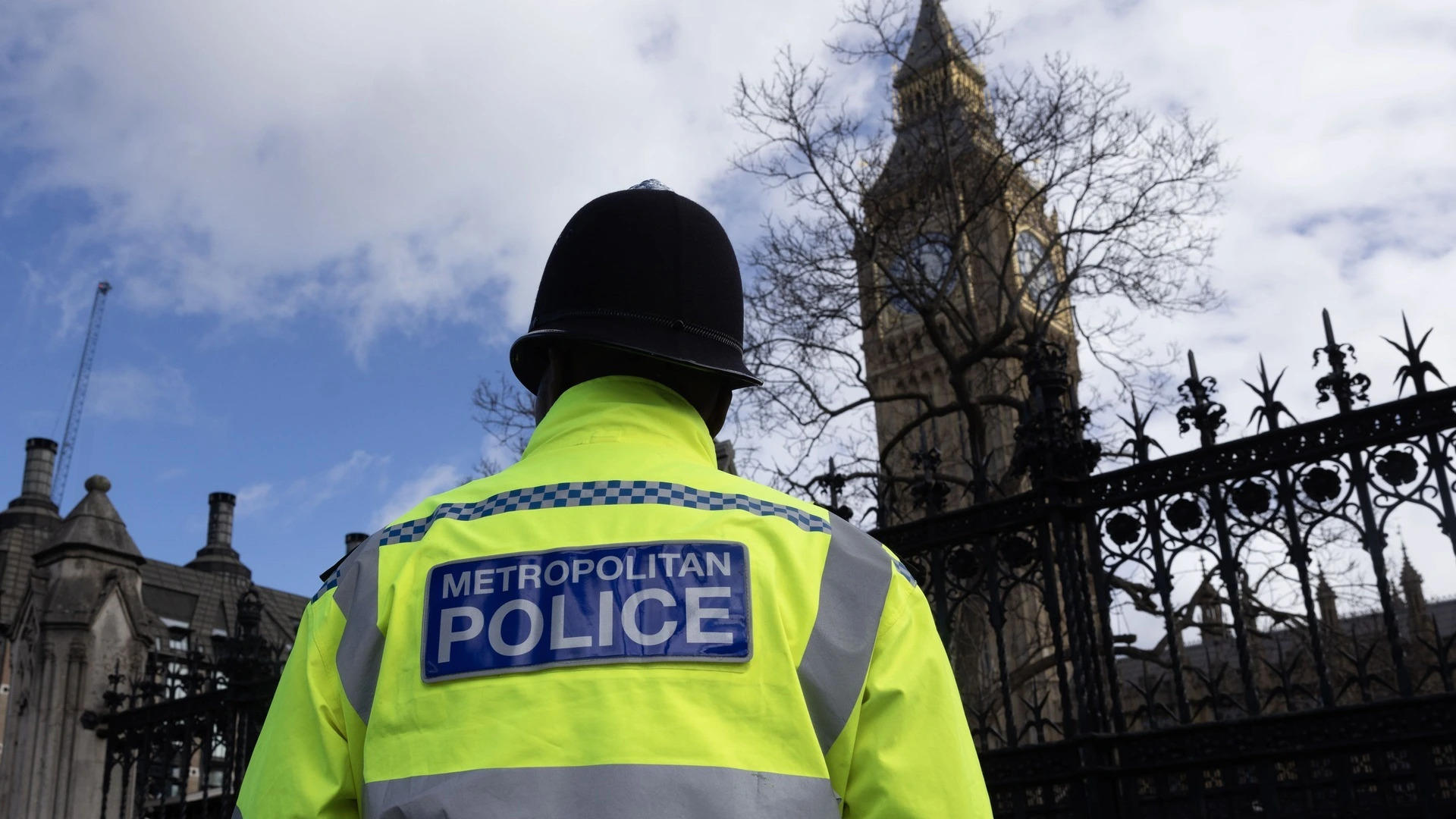 Polisi Inggris Sita 61.000 Bitcoin Rp 102 Triliun dari Penipuan Besar