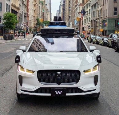 Waymo Diperpanjang Izin Uji Robotaksi di New York, Menuju Layanan Publik