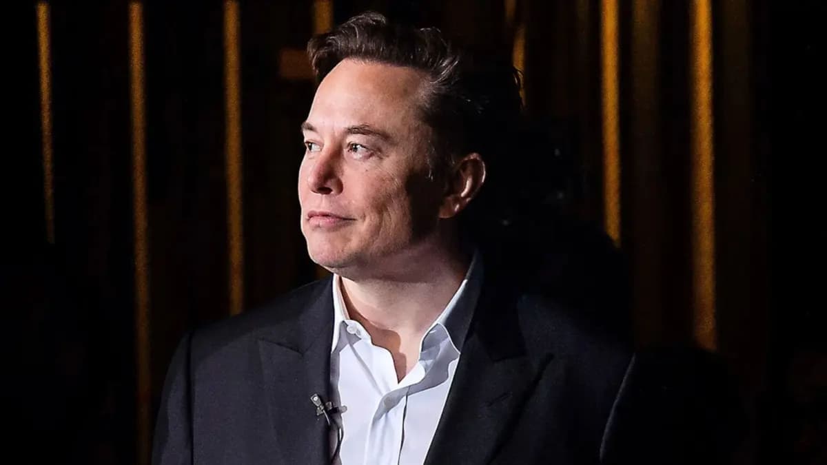 Elon Musk Jadi Orang Pertama dengan Kekayaan Lebih dari Setengah Triliun Dolar