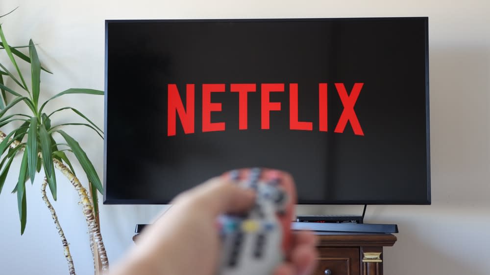 Elon Musk Ajak Batalkan Netflix, Tapi Warren Buffett Beri Dukungan Langsung