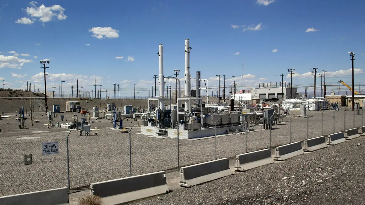Hanford Mulai Bersihkan Limbah Nuklir dengan Metode Vitrifikasi Bersejarah
