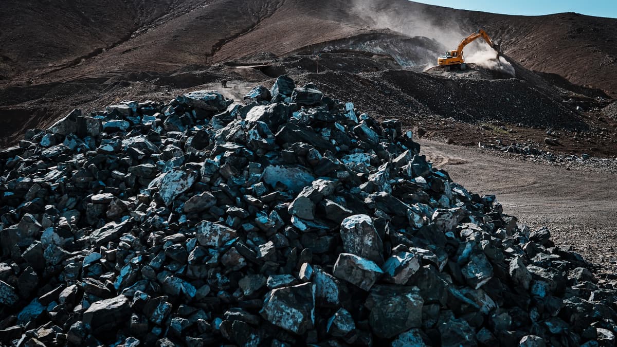 Negara-Negara dengan Cadangan Rare Earth Terbesar dan Persaingan Global