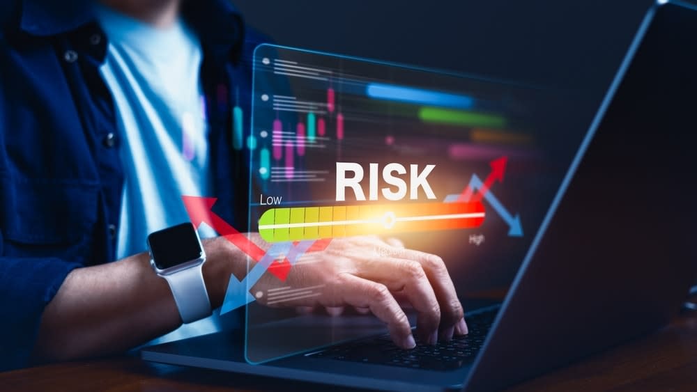 Dari Modal 5 Ribu Jadi Miliaran: Taktik Berani Pendiri Spanx Sara Blakely