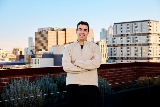 Heidi Health: AI yang Membebaskan Dokter dari Tugas Administrasi Berat