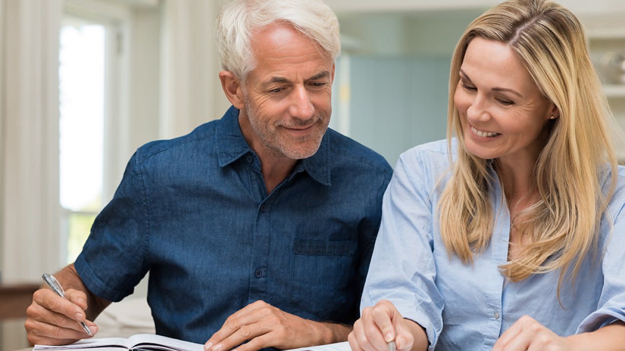 Cara Maksimalkan Tabungan Pensiun Bisnis Anda dengan Batas Kontribusi 2025