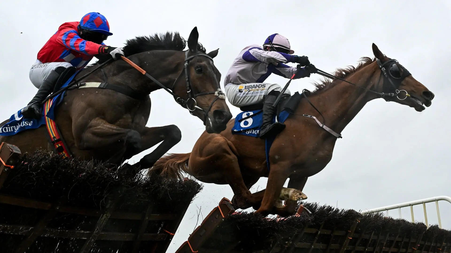 Bitcoin ETF Cetak Rekor Inflow Terbesar 2025, Uptober Memanas!