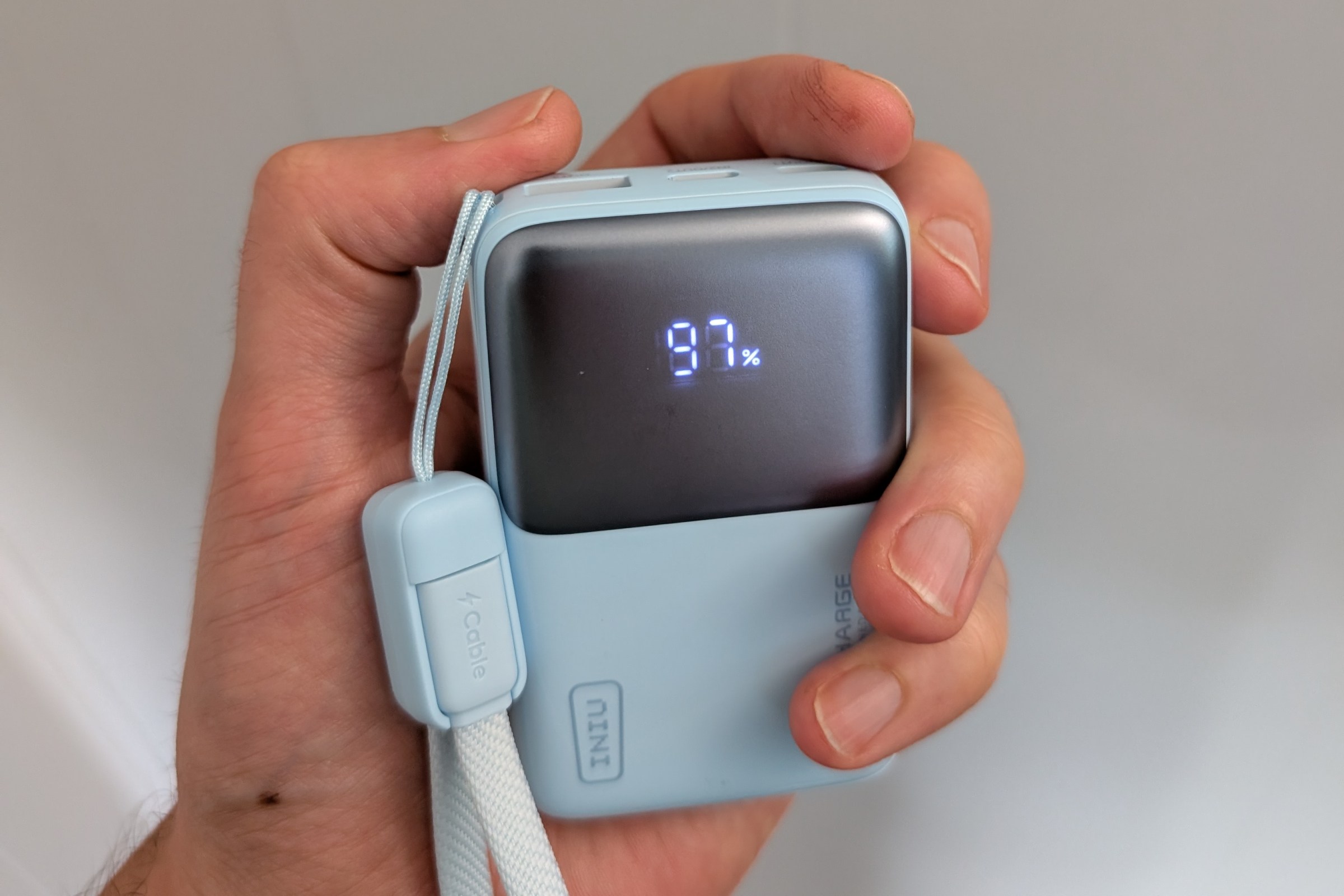 Iniu Pocket Rocket P50: Power Bank Kecil dan Cepat dengan Diskon Menarik