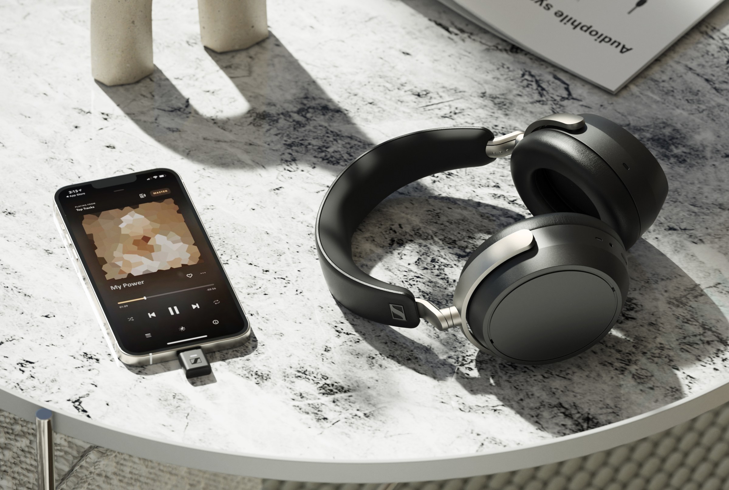 Sennheiser HDB 630: Headphone High-Res dengan Fitur Lengkap dan Baterai Tahan Lama