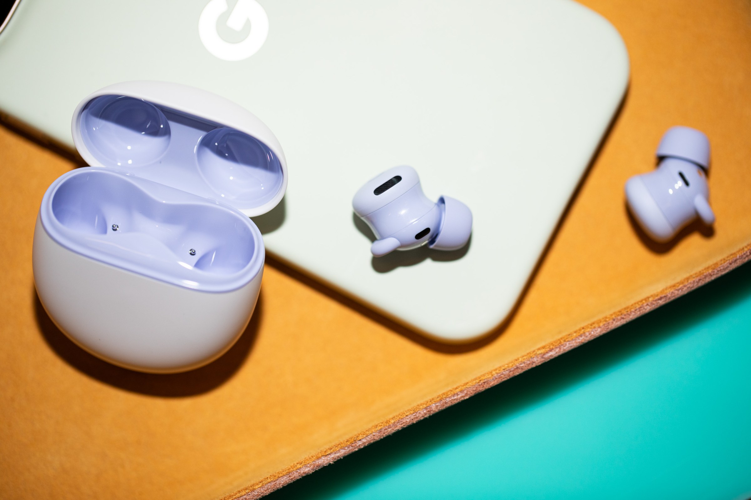 Pixel Buds 2A: Earbuds Terjangkau Berkualitas tapi Terbatas di iPhone