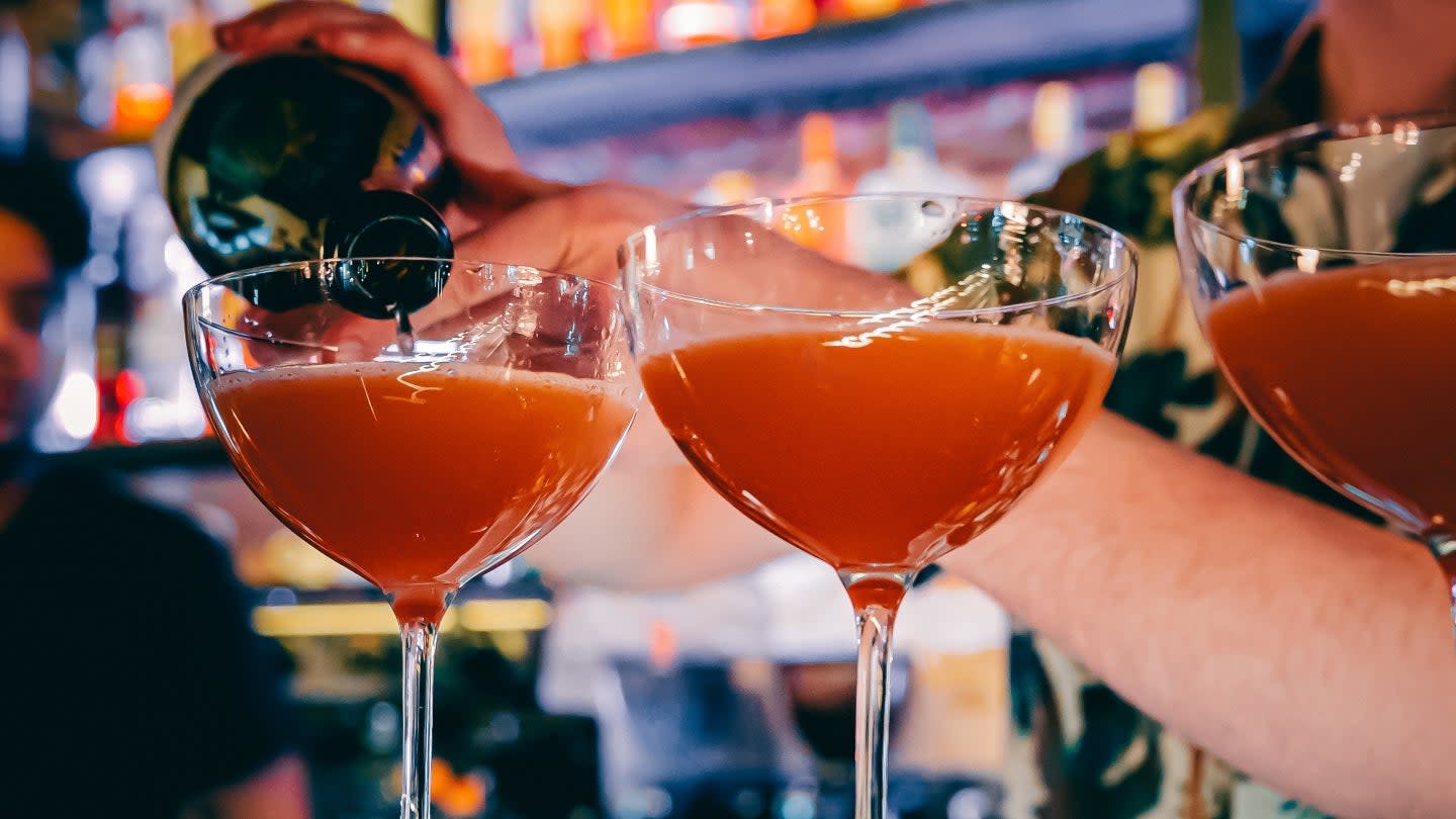 Sun Holdings Akuisisi Bar Louie untuk Perluas Portofolio Restoran Kasual