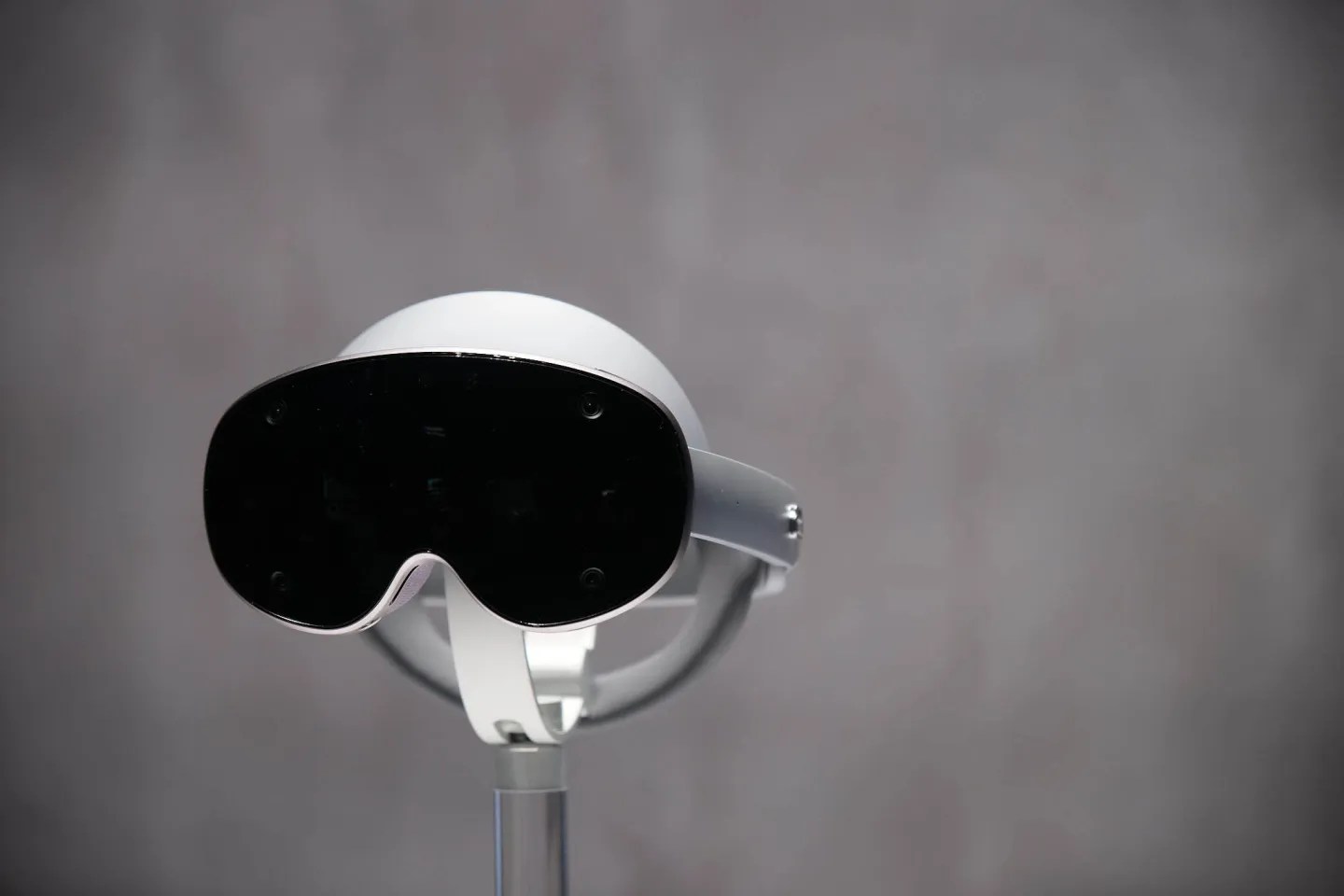 Samsung Siap Luncurkan Headset XR Berlayar 4K dengan Teknologi Canggih