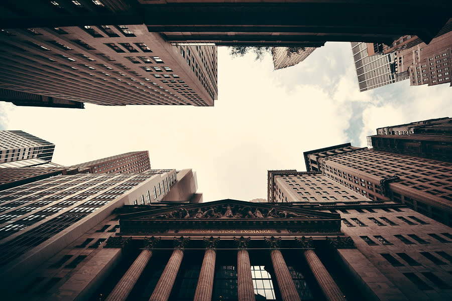 Investasi Cerdas: CNB Financial Tawarkan Dividen Stabil dan Pertumbuhan Laba Menjanjikan