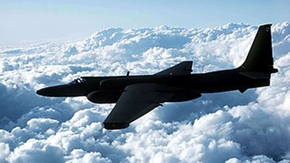 Sistem Perang Elektronik Canggih Tiongkok Tipu Pesawat Mata-mata Asing di Laut China Selatan