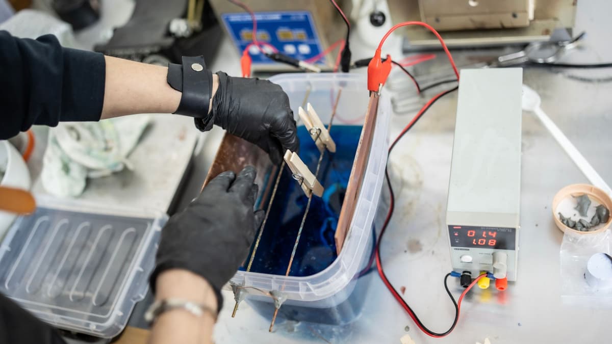 Teknologi Daur Ulang Baterai Pakai Energi Sendiri yang Ramah Lingkungan