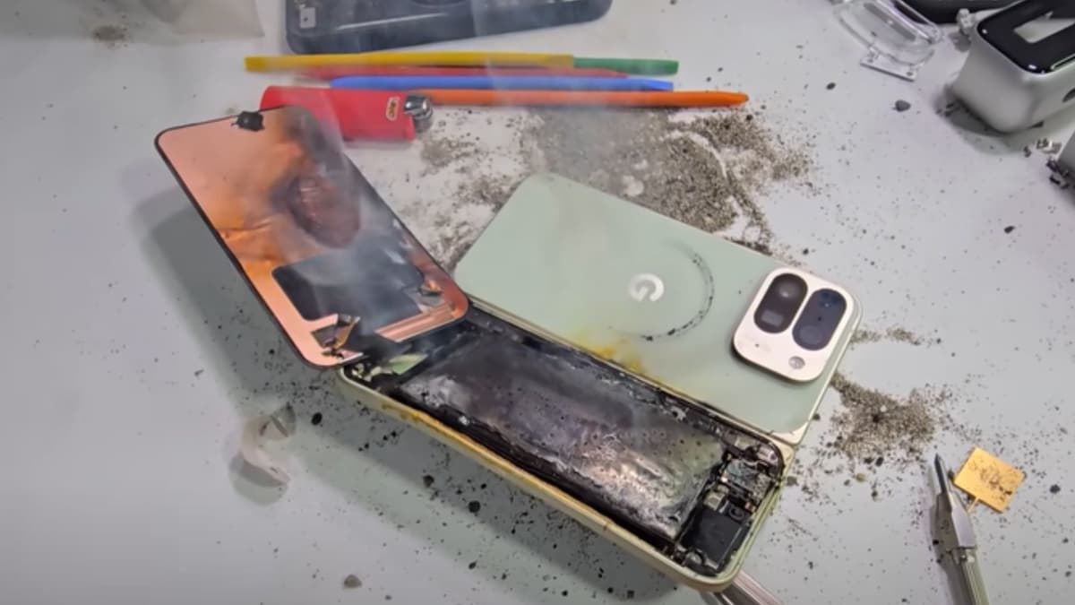 Google Pixel 10 Pro Fold Meledak, Desain Lama Jadi Penyebab Utama