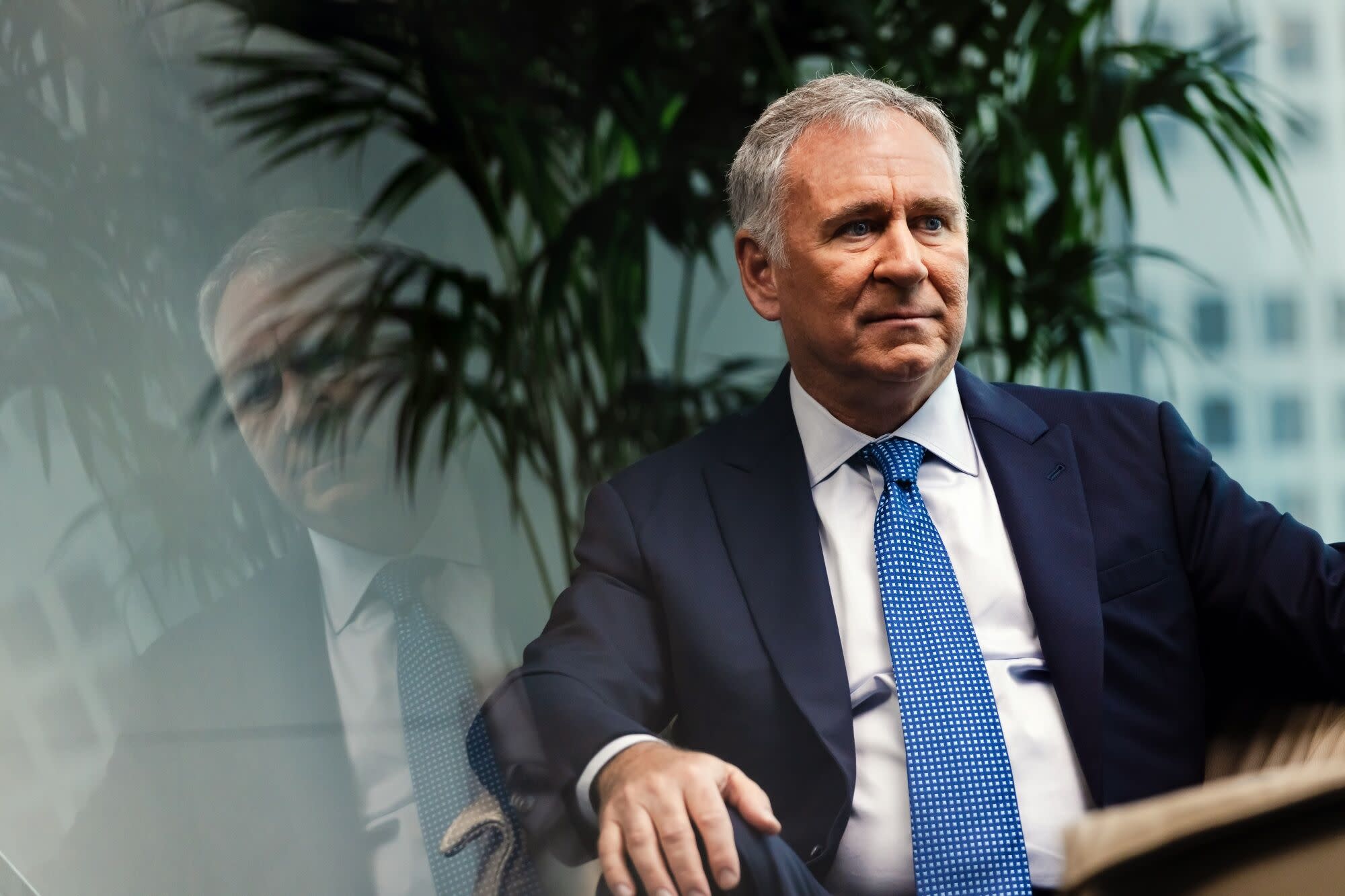 Ken Griffin Sebut AI Generatif Belum Bisa Dongkrak Keuntungan Hedge Fund